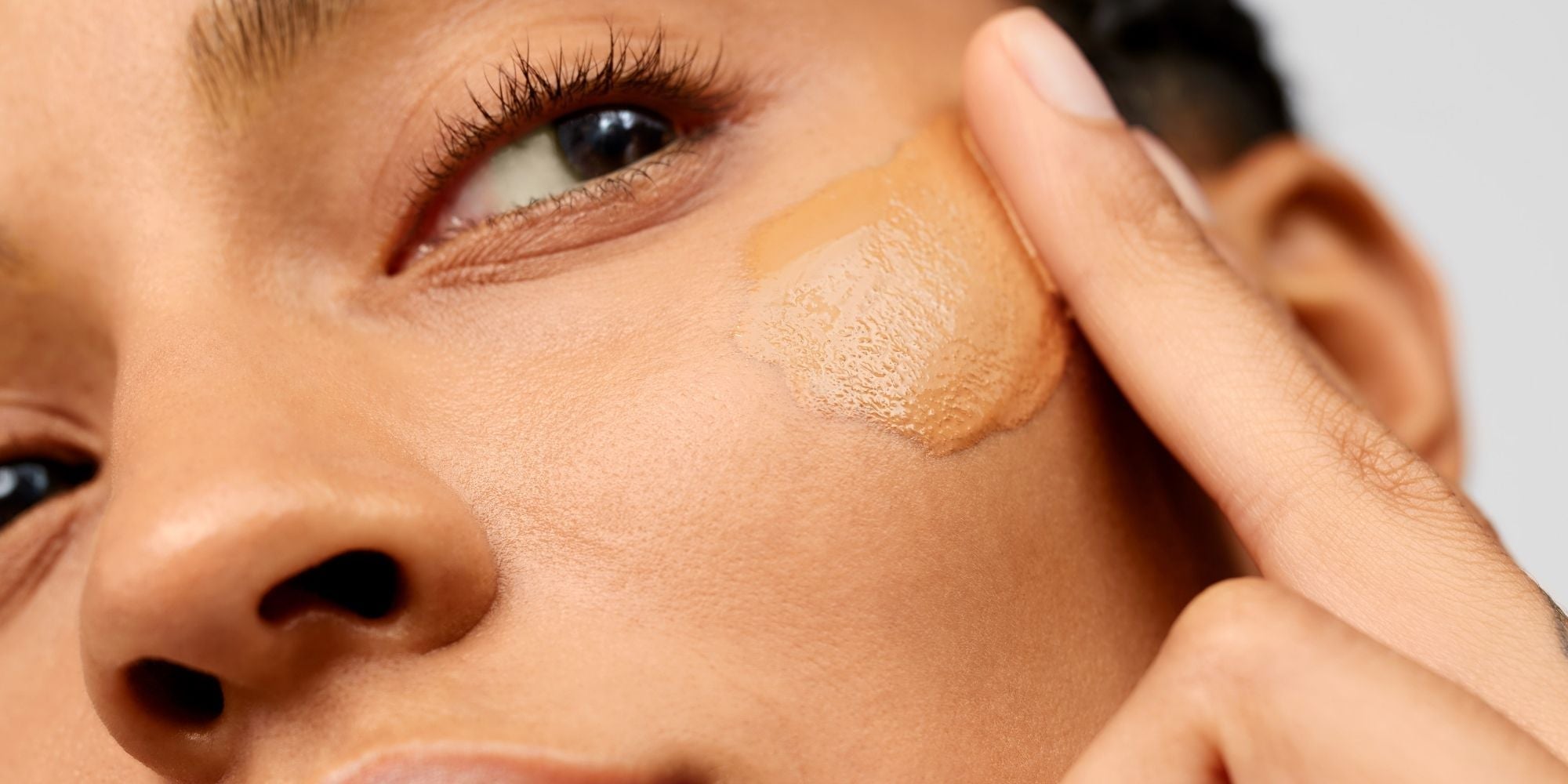 Routine teint naturel : comment retrouver l'éclat après l'hiver ?